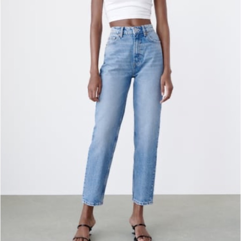 Zara Mom Fit Jeans